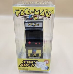 Pac-Man Tiny Arcade Keychain - Black